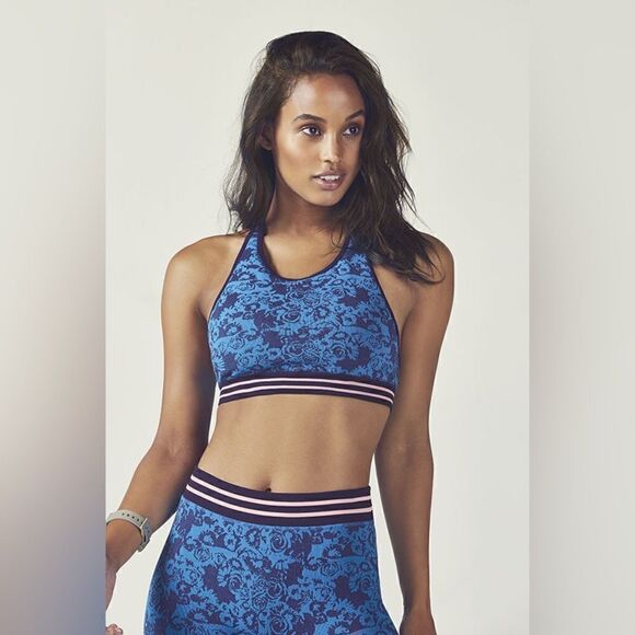NWT Fabletics Brynn Seamless Sports Bra Blue Size XS - Picture 1 of 3